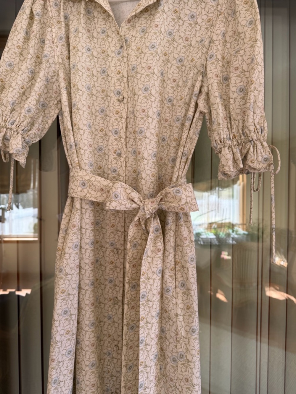Parterre Floral “Dorian” Maxi Dress with Tie Waist - Picture 8 of 8